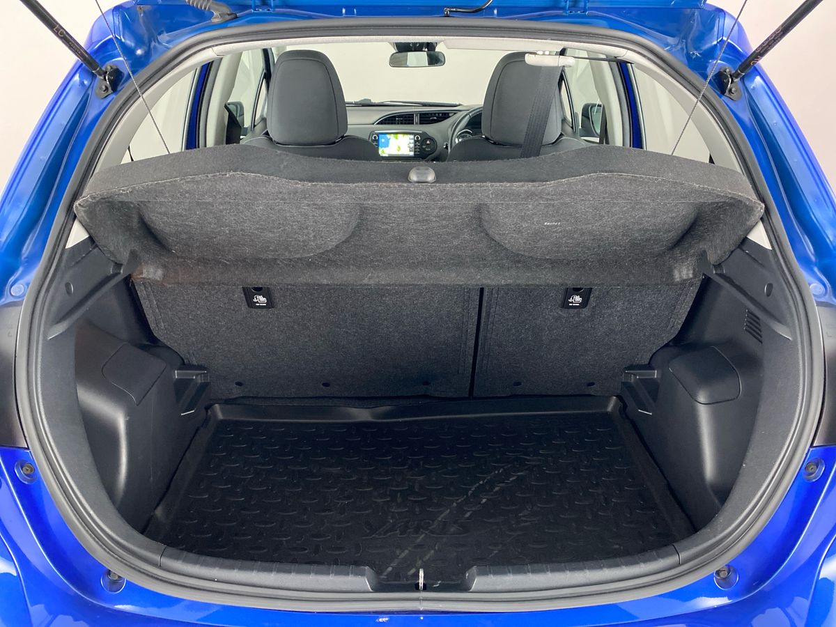 Used Toyota Yaris 2019 for sale - 76755446: Photo 28