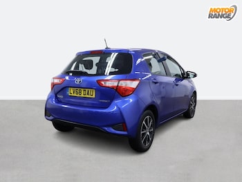 Used Toyota Yaris 2019 for sale - 76755446: Photo