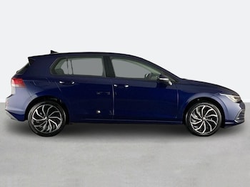 Used Volkswagen Golf 2023 for sale - 78359353: Photo