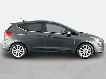 Used Ford Fiesta 2021 for sale - 77099691: Photo