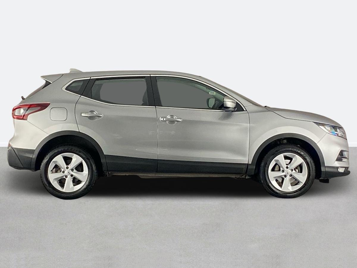 Used Nissan Qashqai 2021 for sale - 76047242: Photo 2