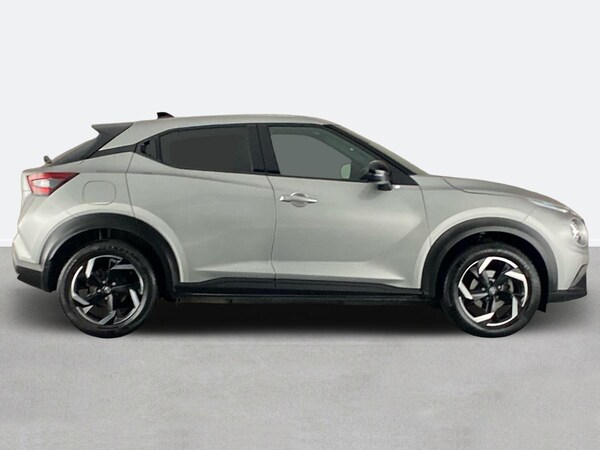 Used Nissan Juke 2023 for sale - 75700849: Photo 2
