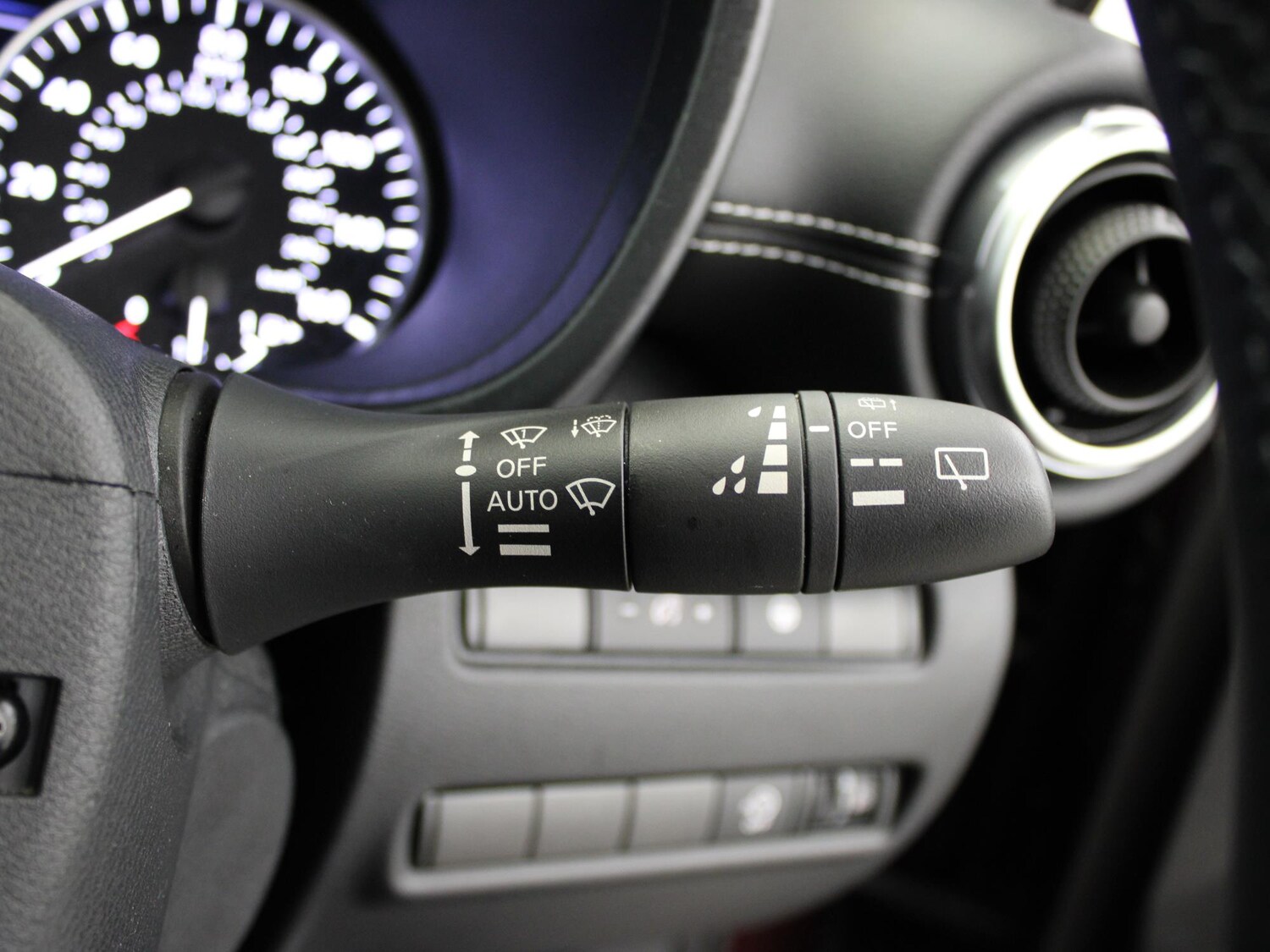 Used Nissan Juke 2022 for sale - 77687130: Photo 36