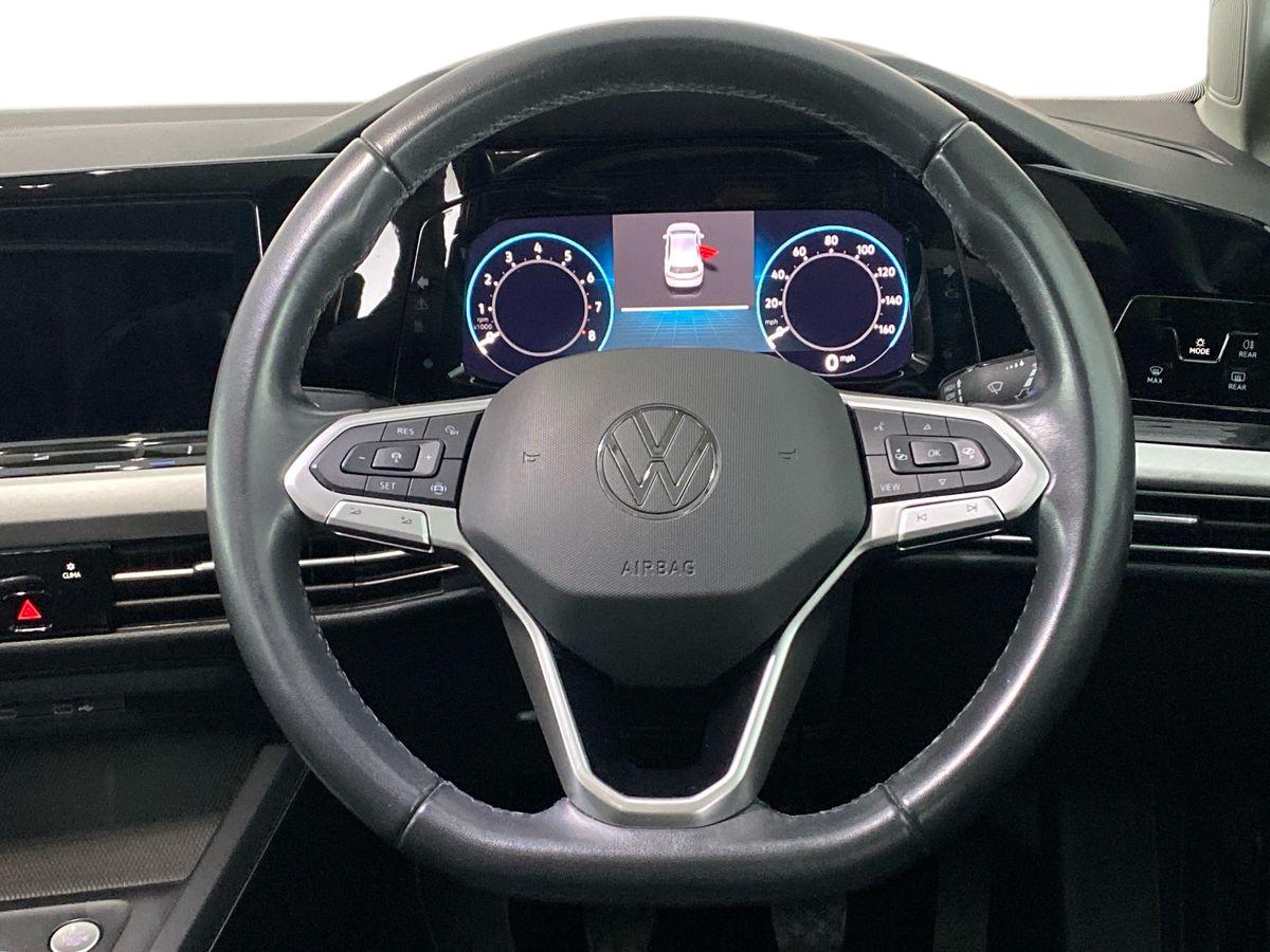 Used Volkswagen Golf 2023 for sale - 77000714: Photo 11