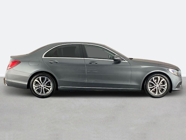 Used Mercedes-Benz C-Class 2017 for sale - 76243673: Photo 2