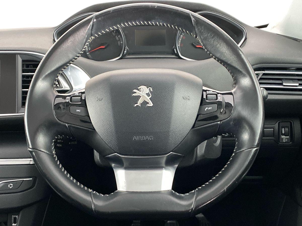 Used Peugeot 308 2016 for sale - 77443872: Photo 11