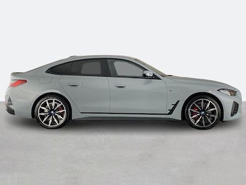 Used BMW i4 2023 for sale - 79355107: Photo