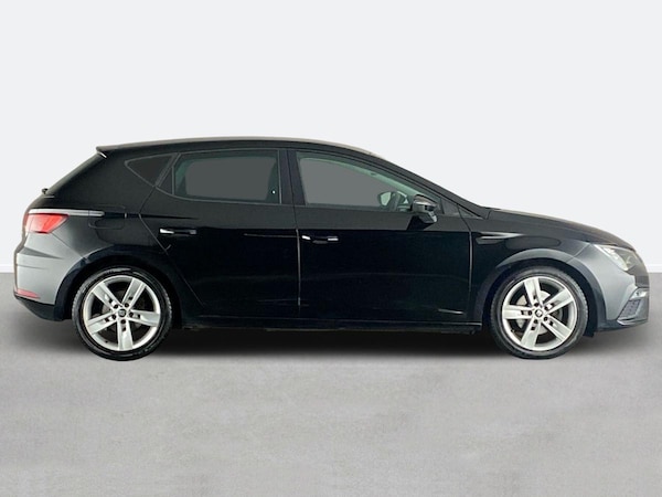 Used SEAT Leon 2017 for sale - 76047310: Photo 2
