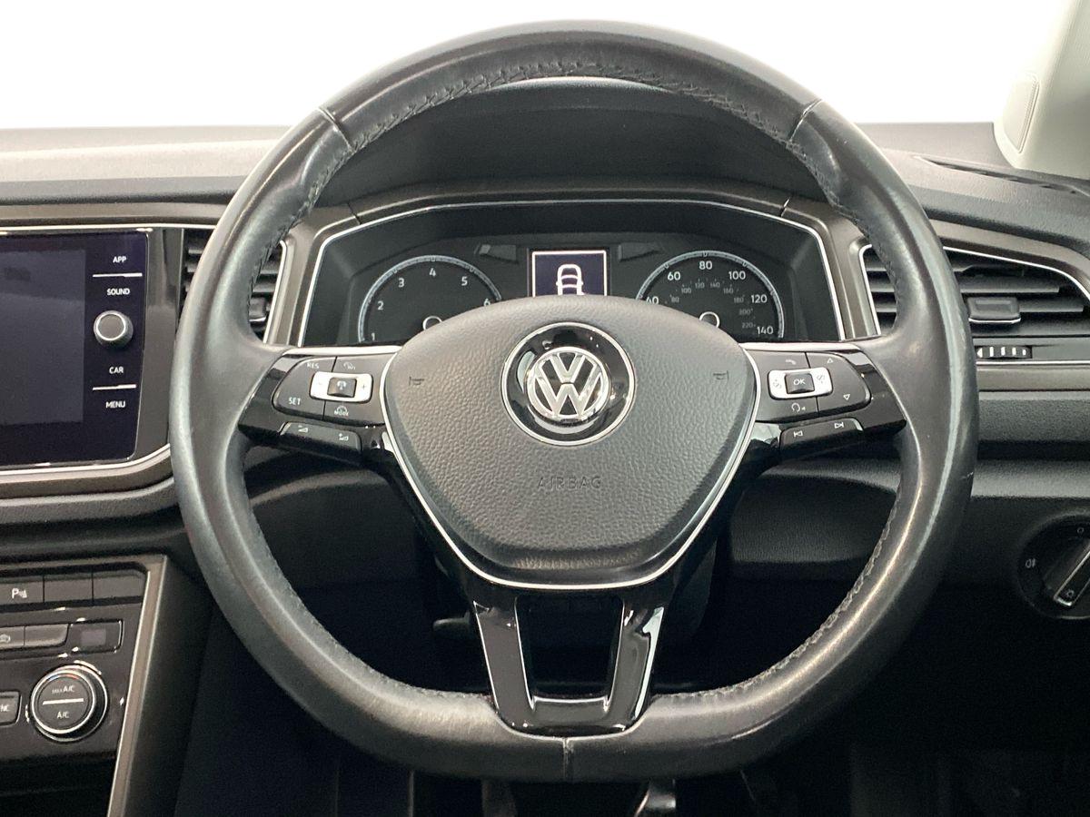 Used Volkswagen T-Roc 2018 for sale - 77076721: Photo 11