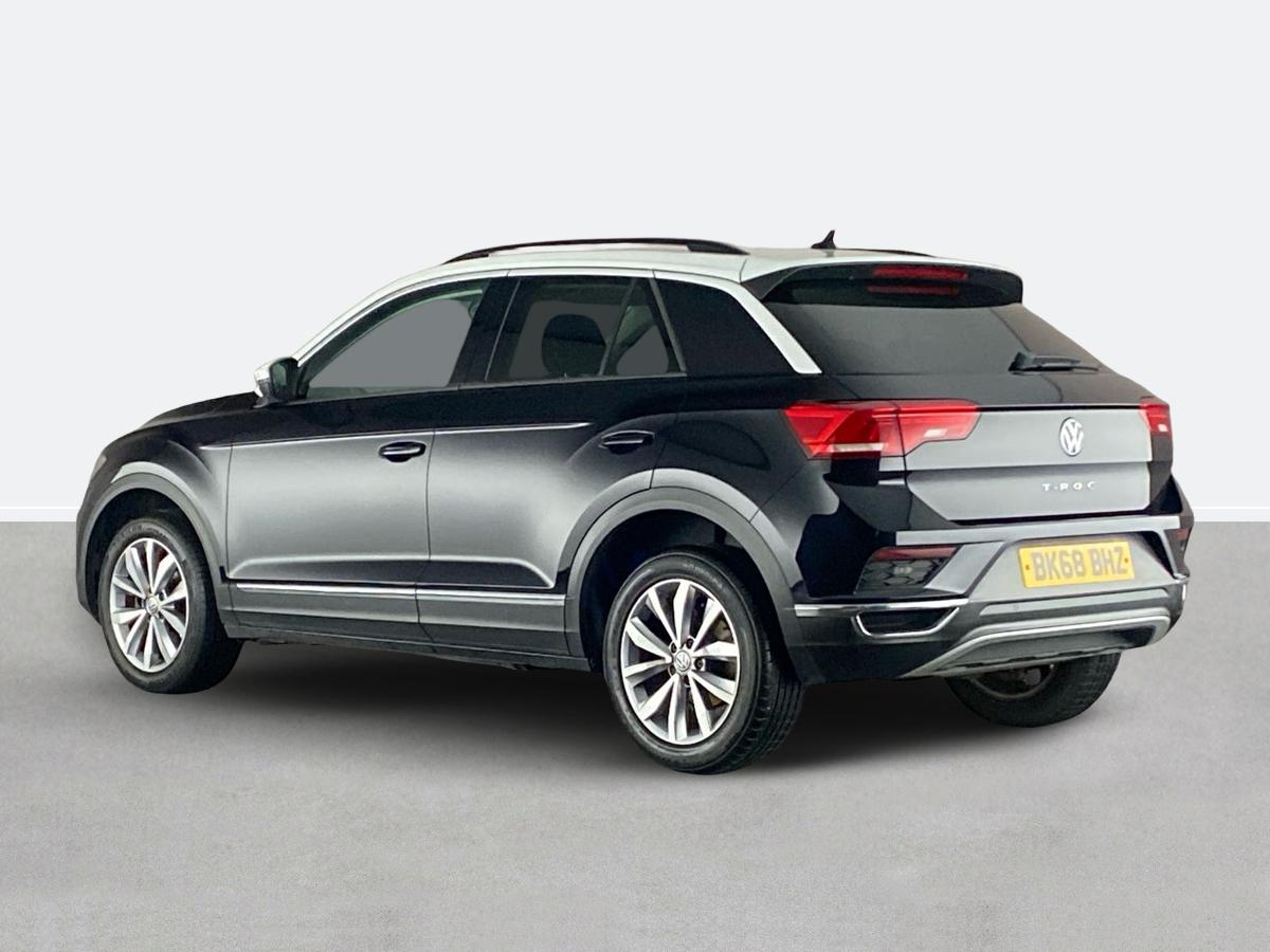 Used Volkswagen T-Roc 2018 for sale - 77076721: Photo 5