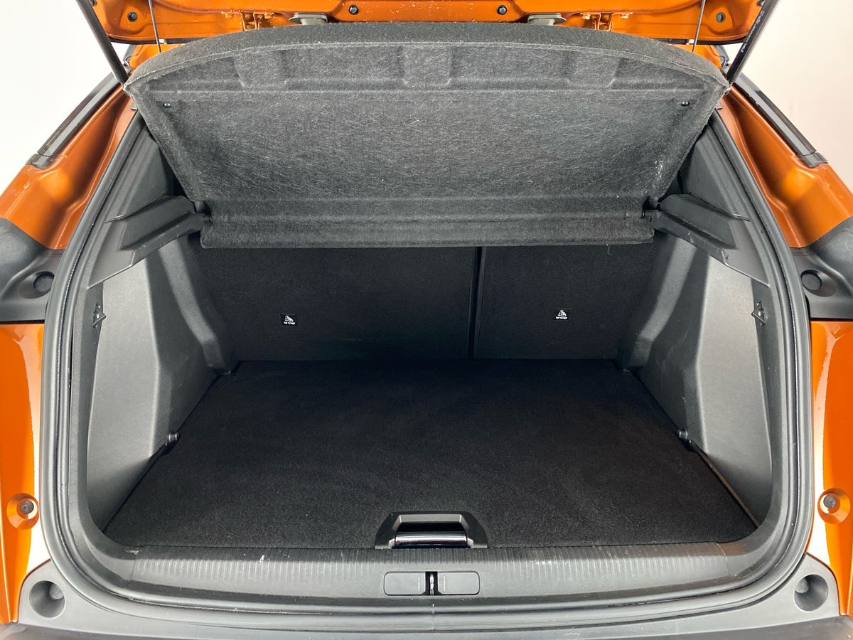 Used Peugeot 2008 2020 for sale - 77686811: Photo 28