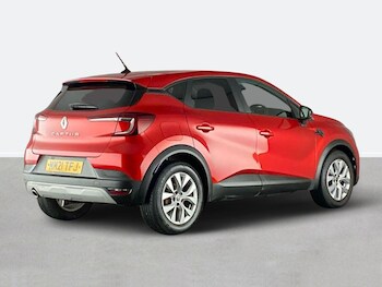 Used Renault Captur 2021 for sale - 77615745: Photo