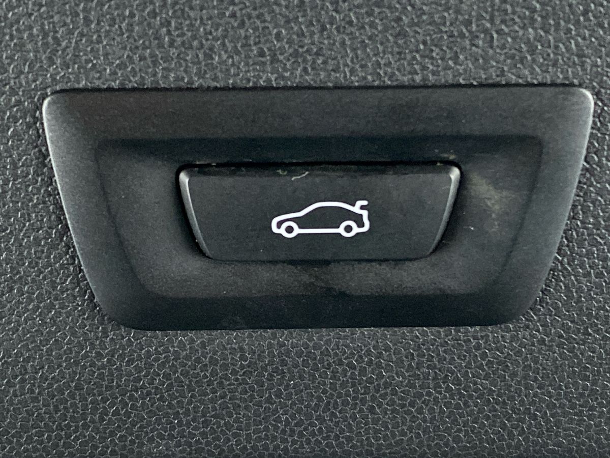 Used BMW iX 2022 for sale - 76442619: Photo 32