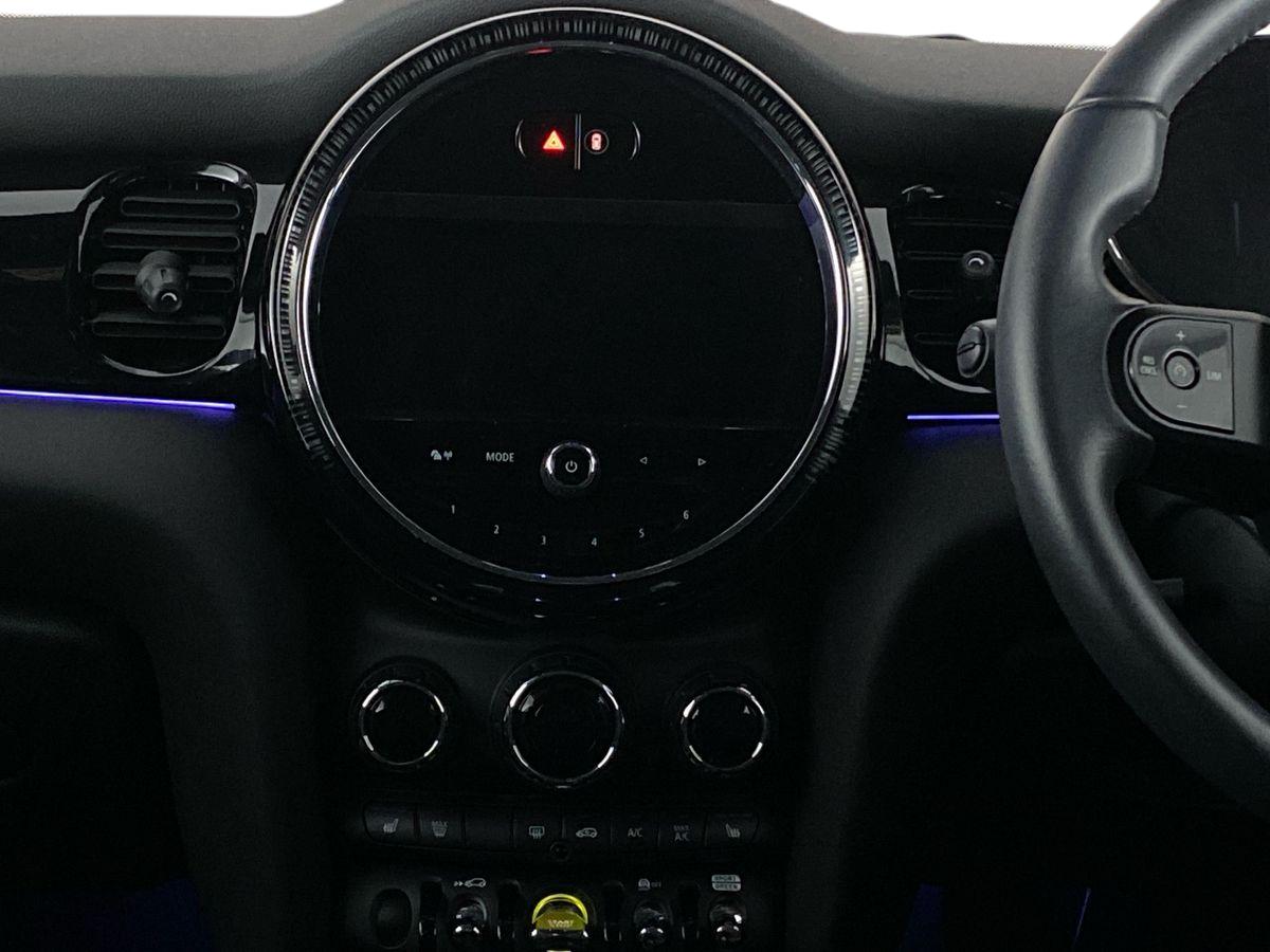 Used MINI Hatch 2022 for sale - 76421502: Photo 10