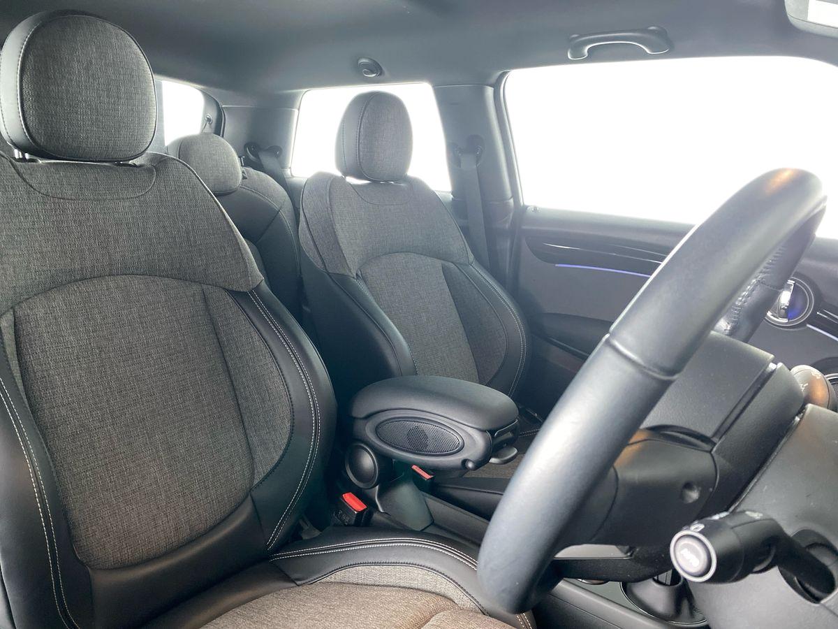 Used MINI Hatch 2022 for sale - 76421502: Photo 13