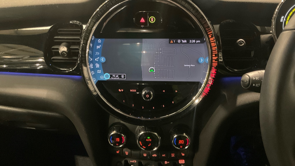 Used MINI Hatch 2022 for sale - 76421502: Photo 9