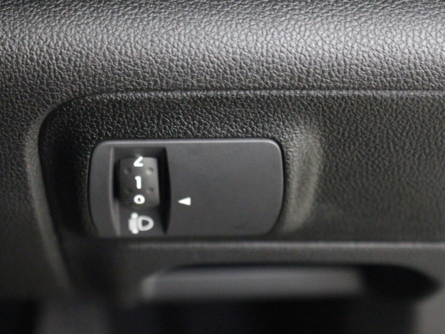 Used Renault Megane 2019 for sale - 76755455: Photo 15