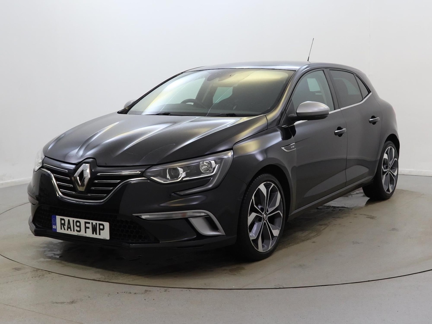 Used Renault Megane 2019 for sale - 76755455: Photo 3