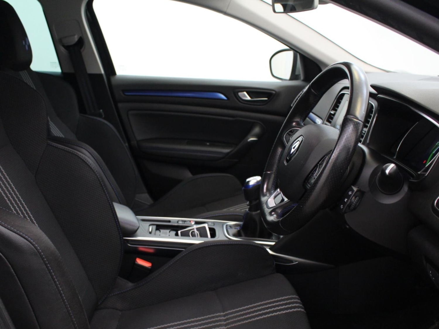 Used Renault Megane 2019 for sale - 76755455: Photo 9