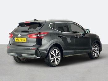 Used Nissan Qashqai 2017 for sale - 75898931: Photo