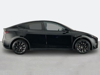 Used Tesla Model Y 2023 for sale - 79217380: Photo
