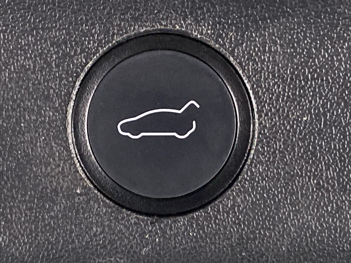 Used Tesla Model Y 2022 for sale - 76755452: Photo 31