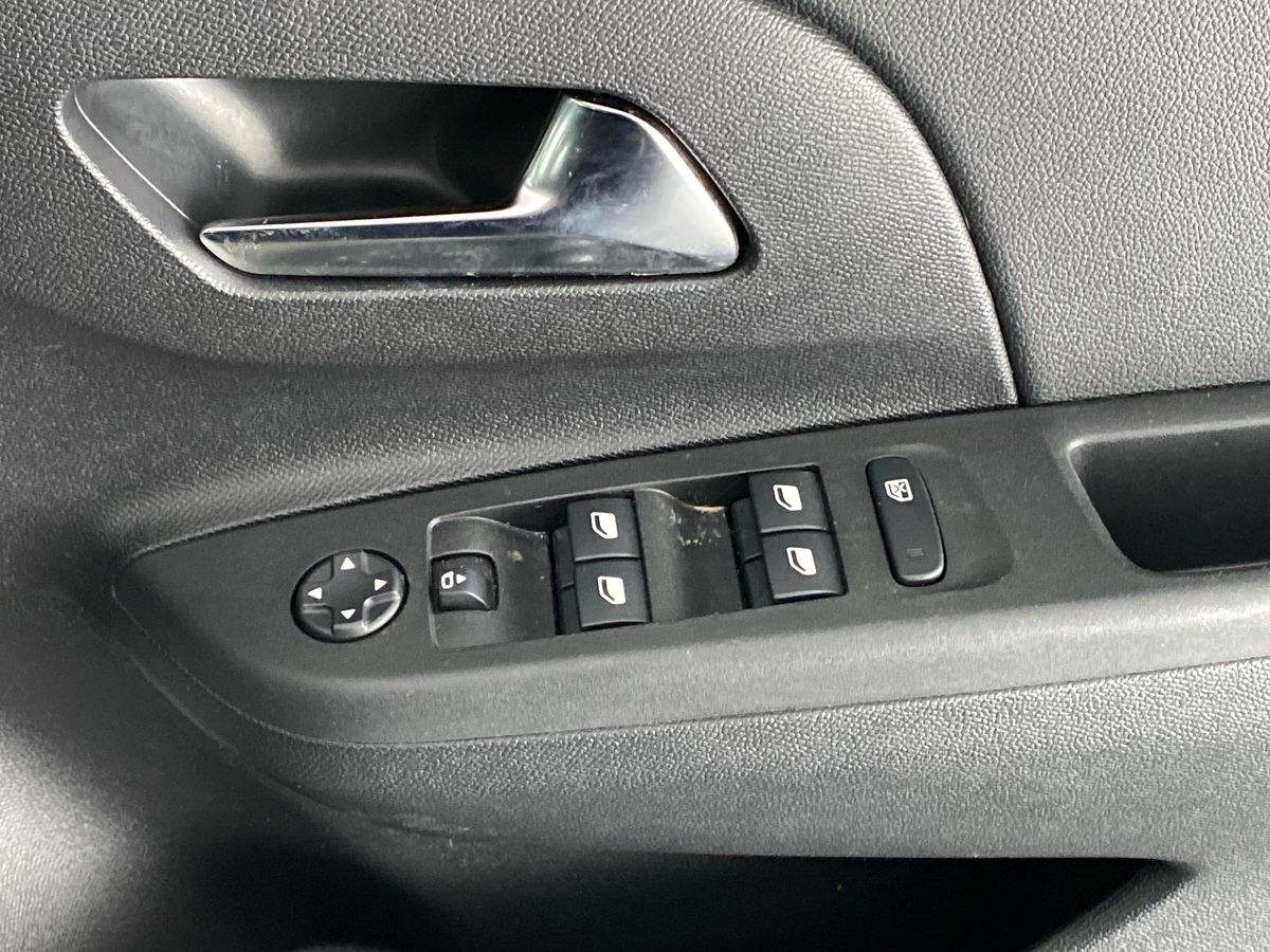 Used Vauxhall Corsa 2023 for sale - 77973365: Photo 23