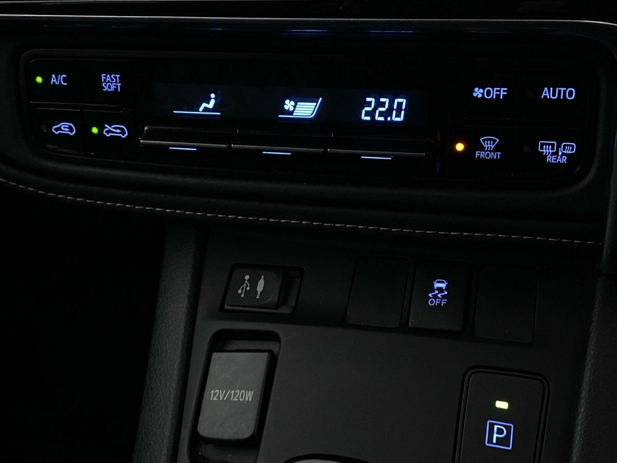 Used Toyota Auris 2017 for sale - 76502876: Photo 21