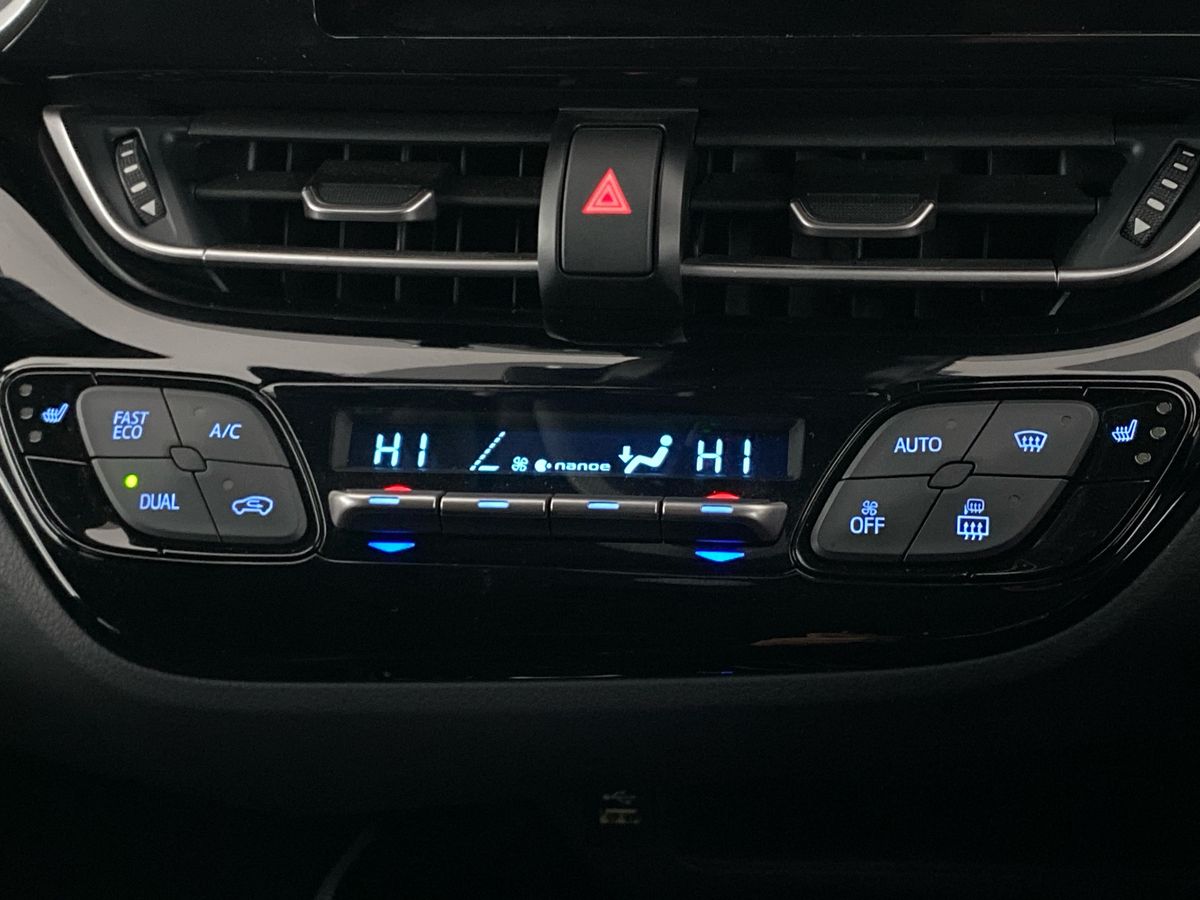 Used Toyota C-HR 2022 for sale - 76128596: Photo 22