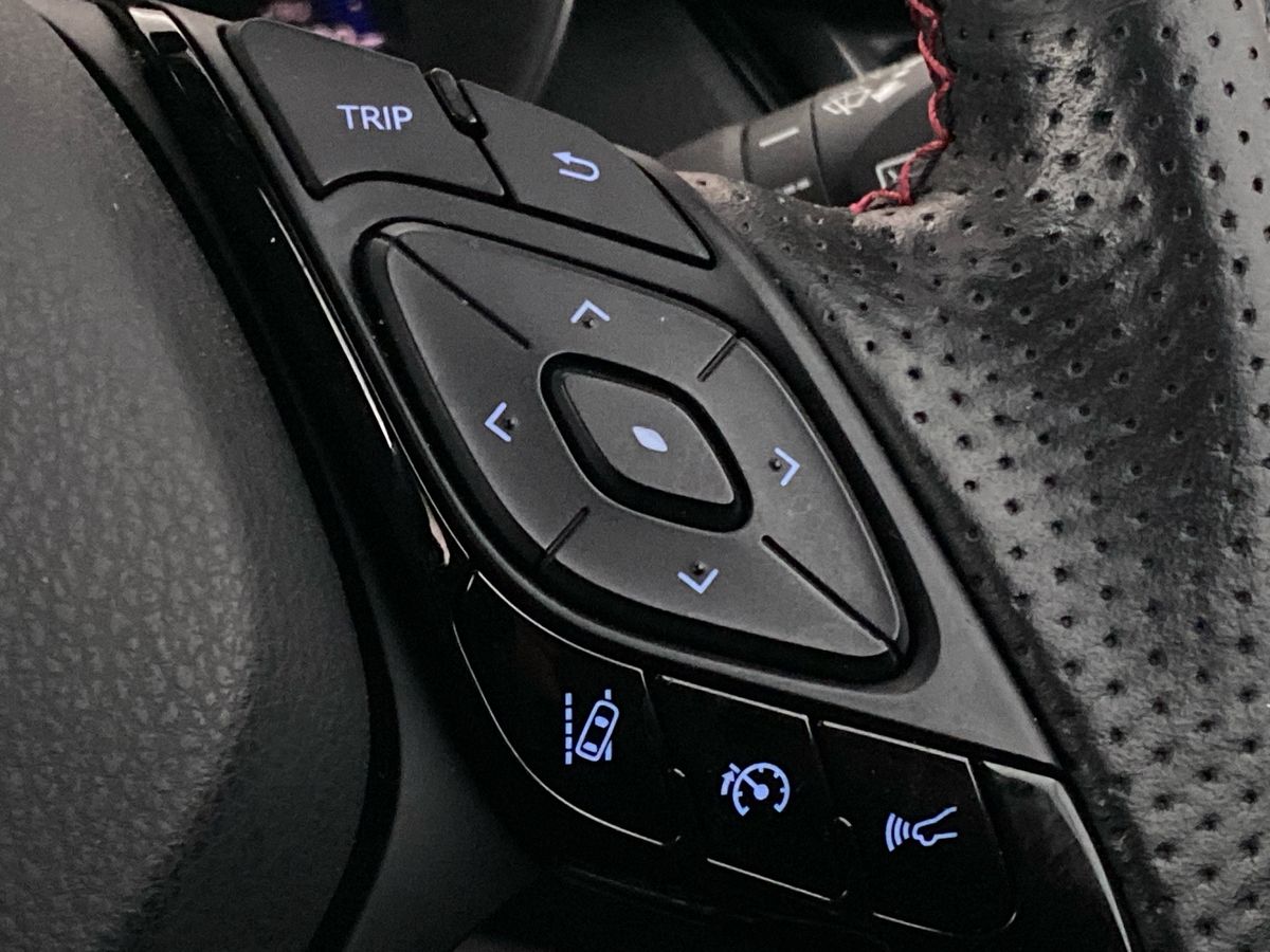 Used Toyota C-HR 2022 for sale - 76128596: Photo 24