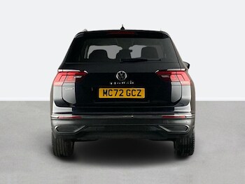 Used Volkswagen Tiguan Allspace 2023 for sale - 78210894: Photo