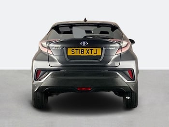 Used Toyota C-HR 2018 for sale - 79355216: Photo