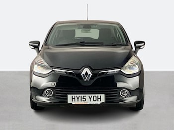 Used Renault Clio 2015 for sale - 76353281: Photo