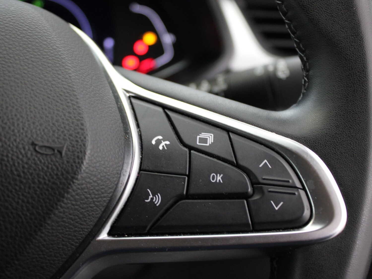 Used Renault Captur 2023 for sale - 78107506: Photo 14