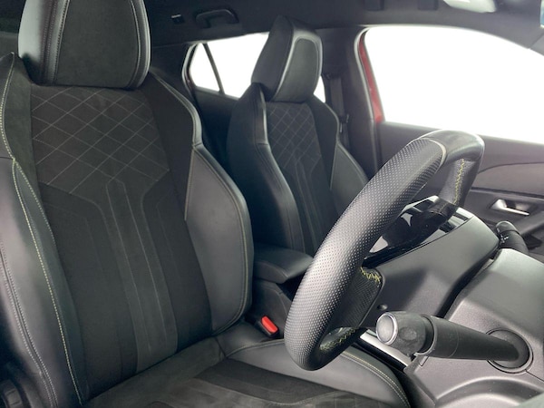 Used Peugeot 2008 2022 for sale - 75700838: Photo 13