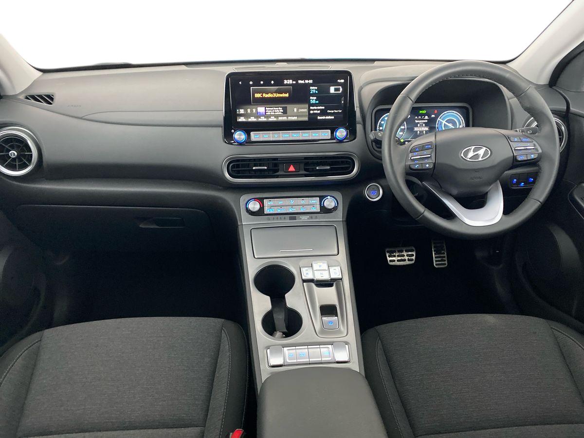 Used Hyundai KONA 2023 for sale - 77535322: Photo 9