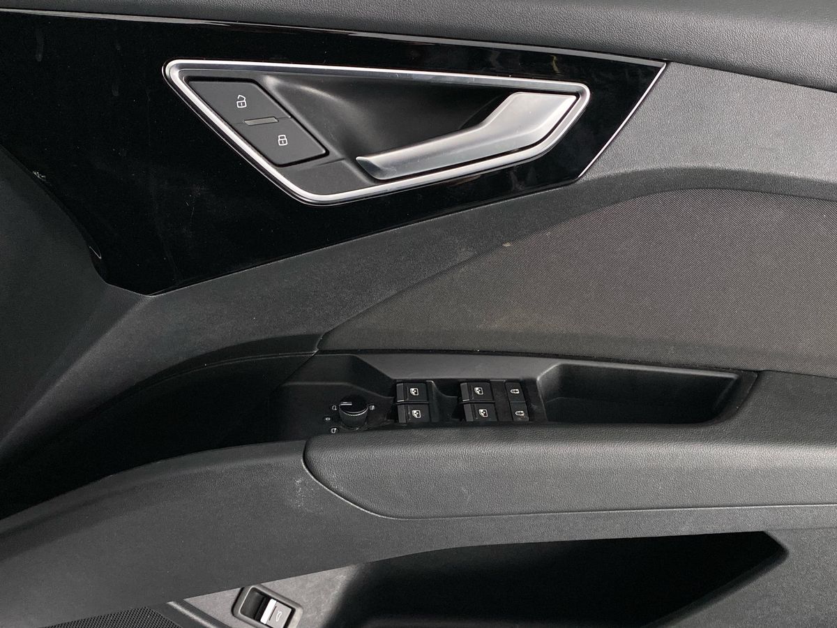 Used Audi Q4 e-tron 2024 for sale - 76390946: Photo 27