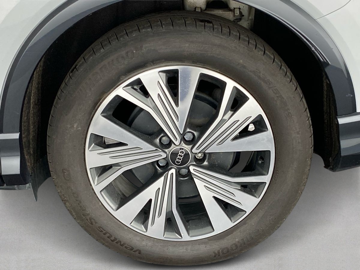 Used Audi Q4 e-tron 2024 for sale - 76390946: Photo 33