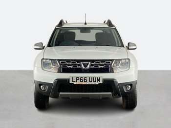 Used Dacia Duster 2016 for sale - 74880106: Photo