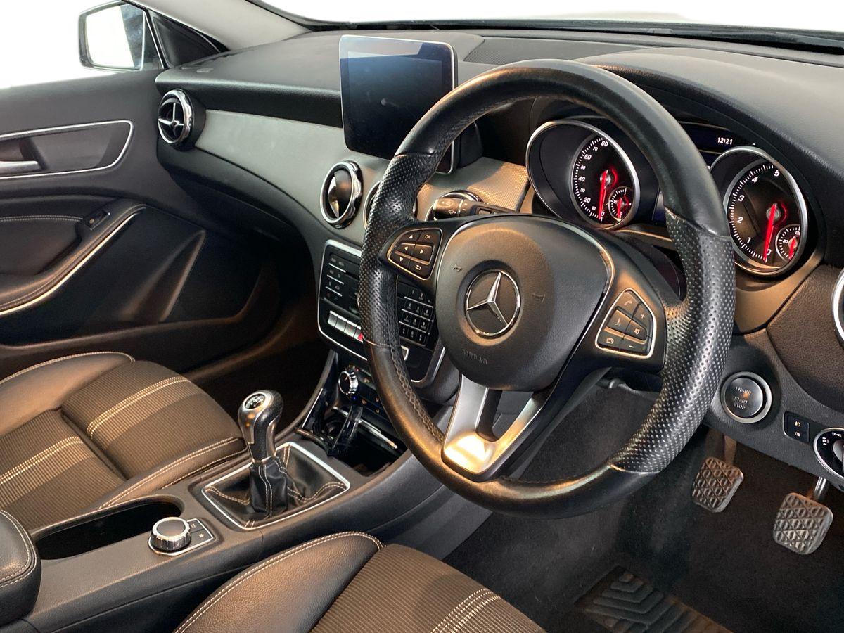 Used Mercedes-Benz GLA 2019 for sale - 77842873: Photo 12