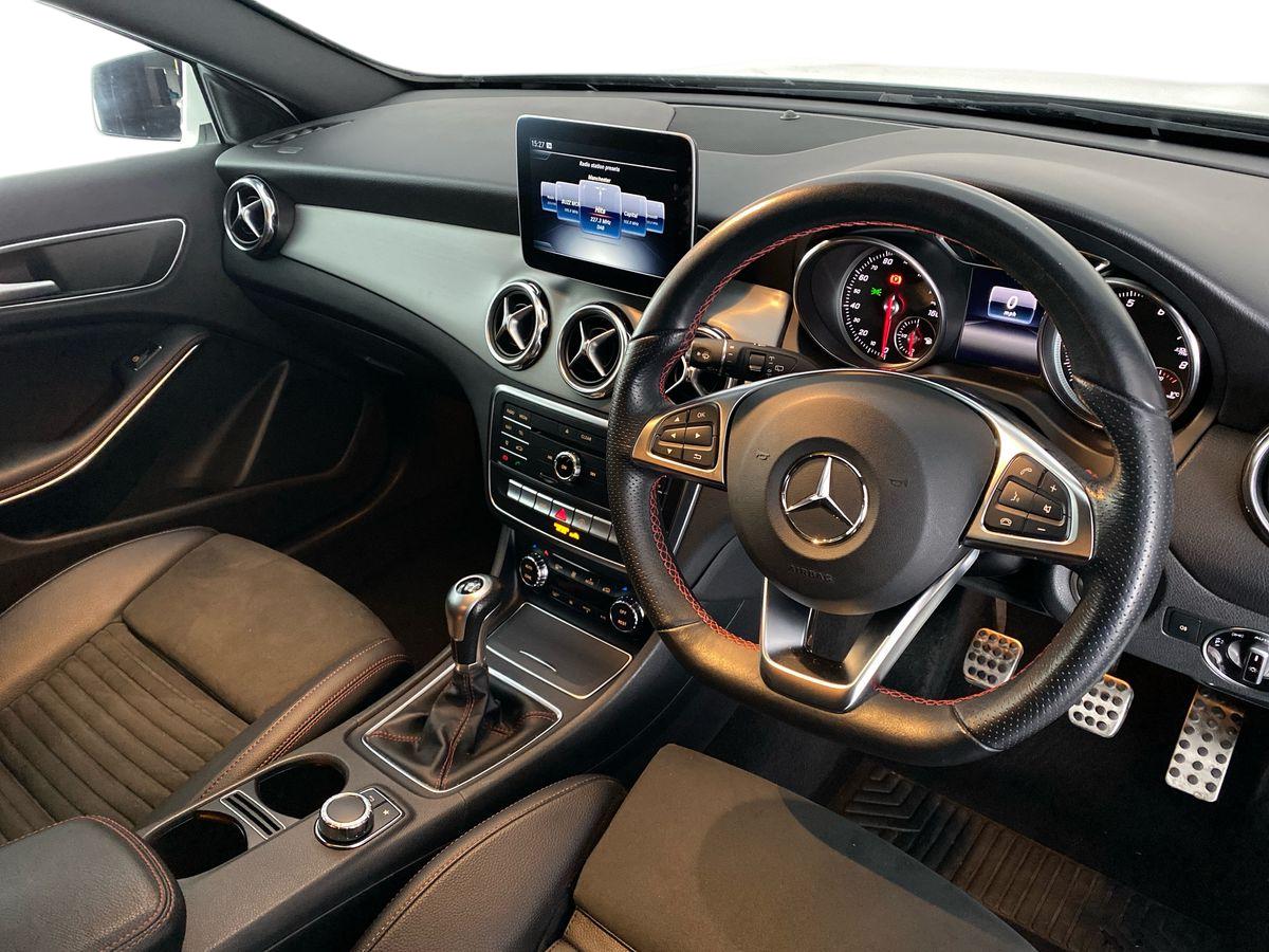 Used Mercedes-Benz GLA 2019 for sale - 77593434: Photo 12