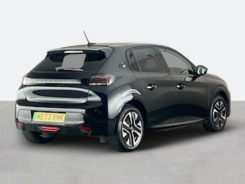 Used Peugeot 208 2024 for sale - 76929180: Photo