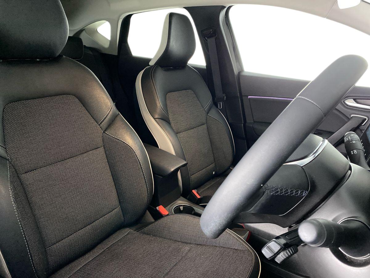 Used Renault Captur 2022 for sale - 76192407: Photo 10