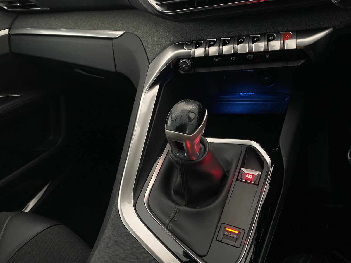Used Peugeot 3008 2018 for sale - 76090499: Photo 22