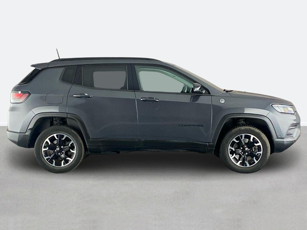 Used Jeep Compass 2022 for sale - 76353321: Photo 2