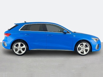 Used Audi A3 2021 for sale - 76789637: Photo