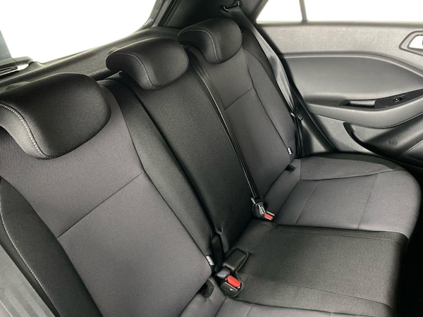 Used Hyundai i20 2018 for sale - 76207032: Photo 15