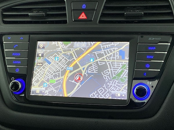 Used Hyundai i20 2018 for sale - 76207032: Photo 17