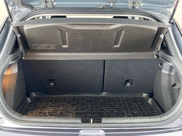 Used Hyundai i20 2018 for sale - 76207032: Photo 28