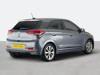 Used Hyundai i20 2018 for sale - 76207032: Photo 3